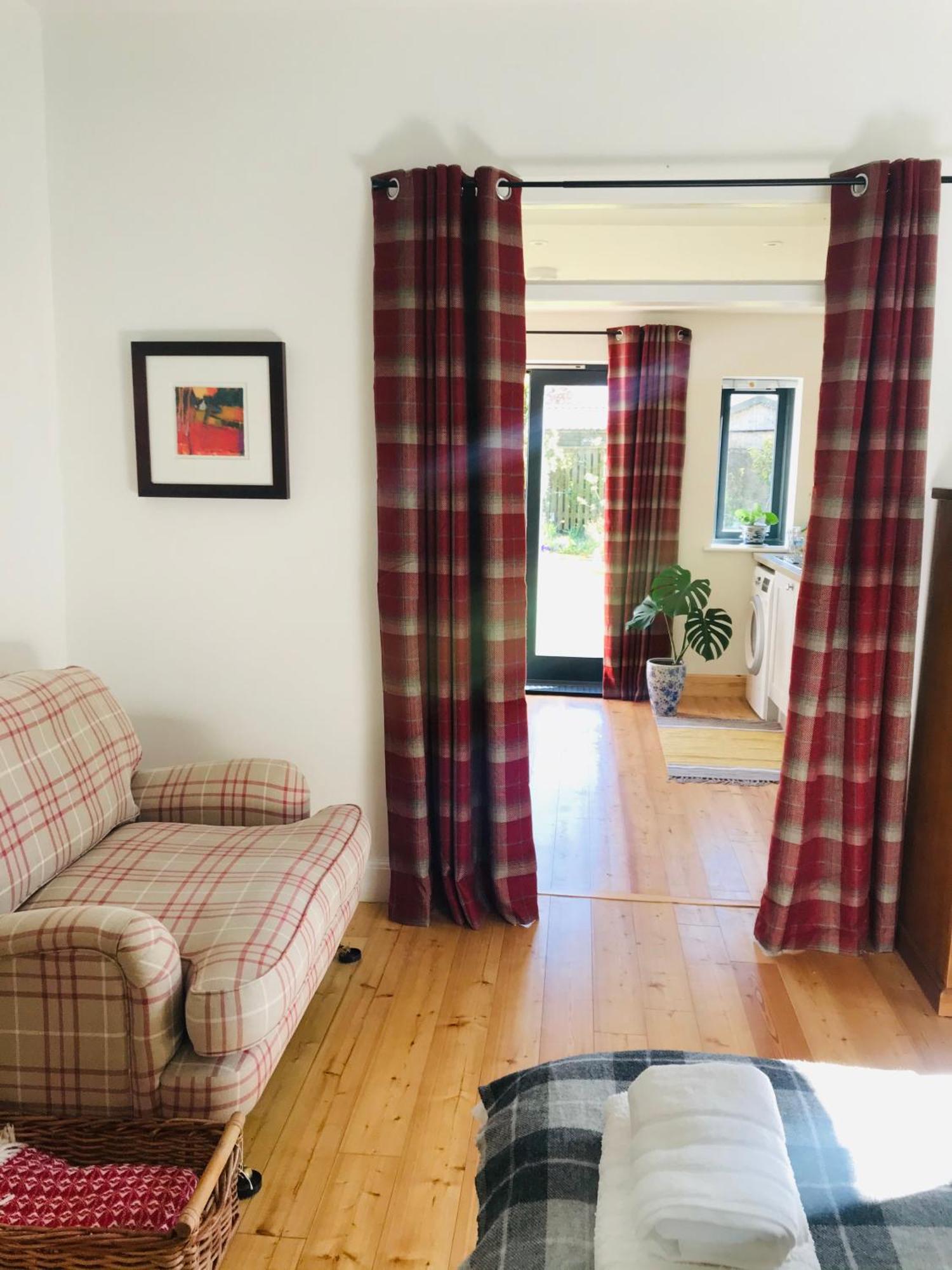 City Central Quiet Garden Apartment With Free Parking Inverness Kültér fotó